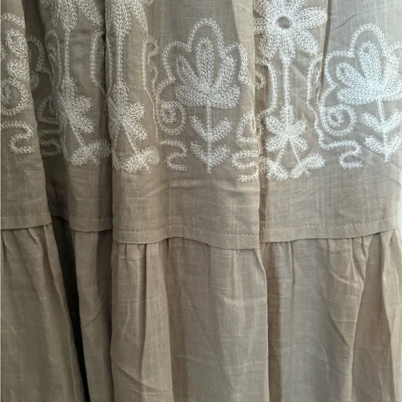 Polagram Embroidered Maxi Dress - Picture 5 of 8